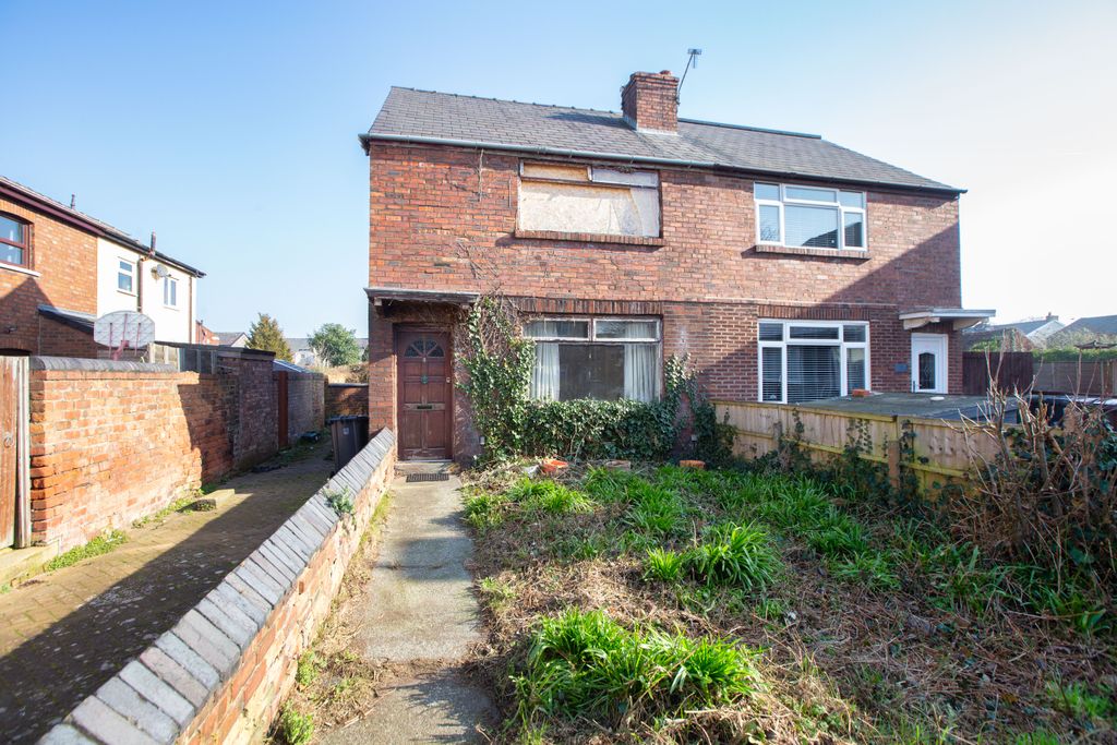 Property photo 1 of 16
