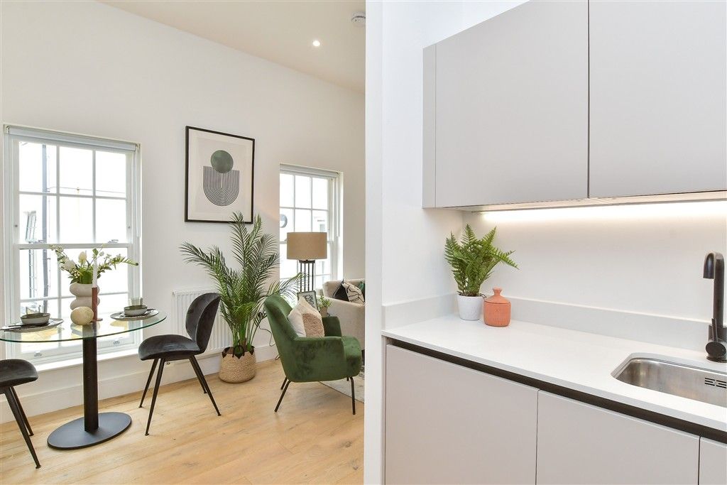 Property photo 3 of 11 Internal Lifestyle Photograph