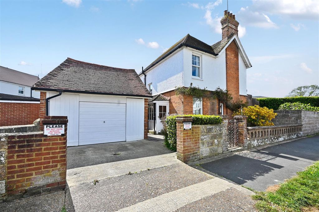 Property photo 1 of 27 1-Meads-Road-Tn394Sy (26).Jpg