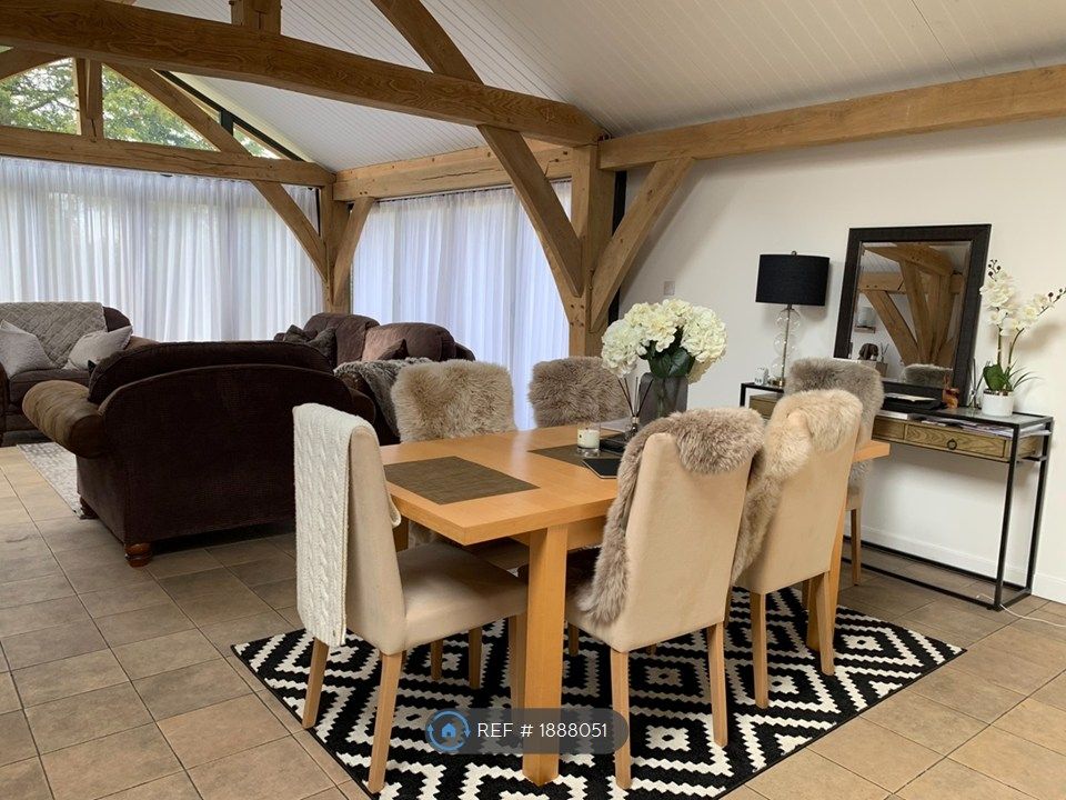 Property photo 3 of 11 Kitchen/Lounge/Dinner