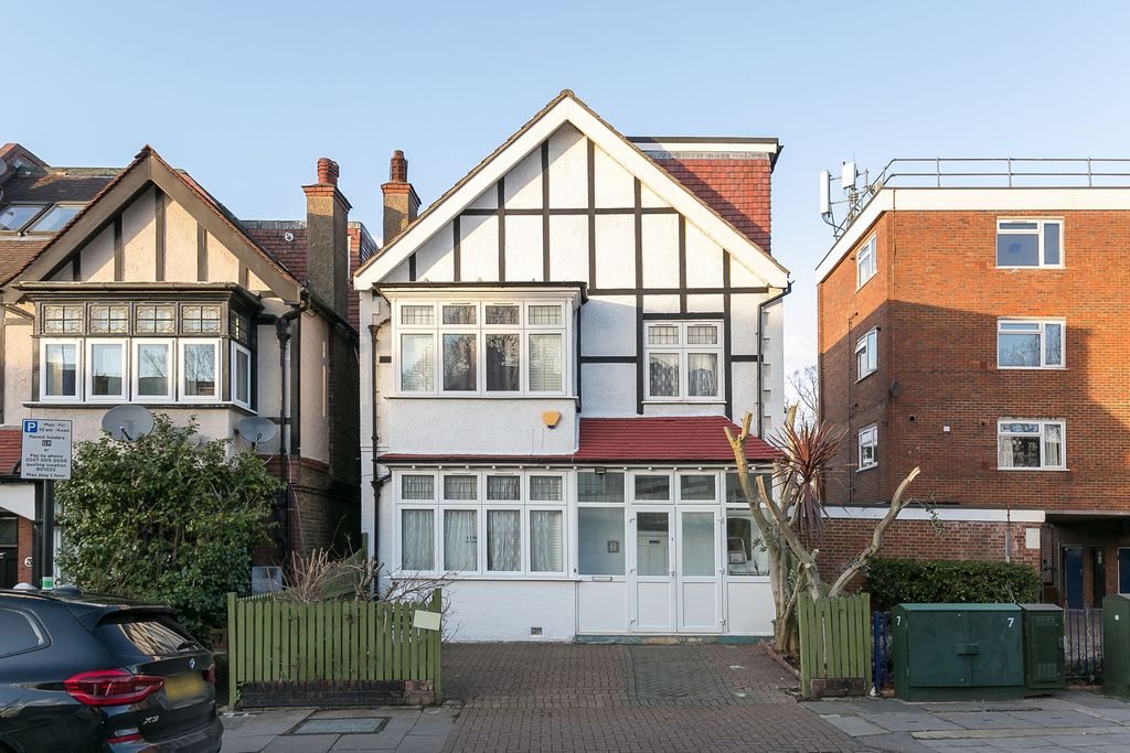 Property photo 1 of 21