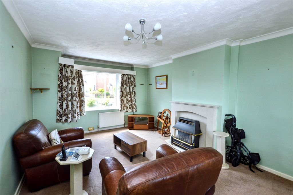Property photo 2 of 19 Picture No. 06