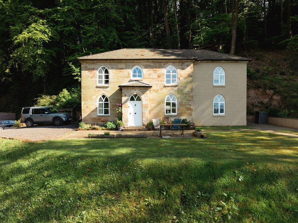 Property photo 1 of 14 Photo 21