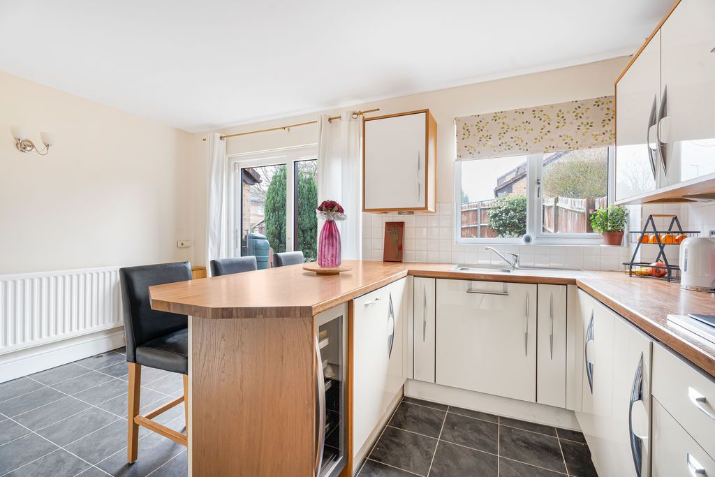 Property photo 3 of 15 Kitchen/ Diner