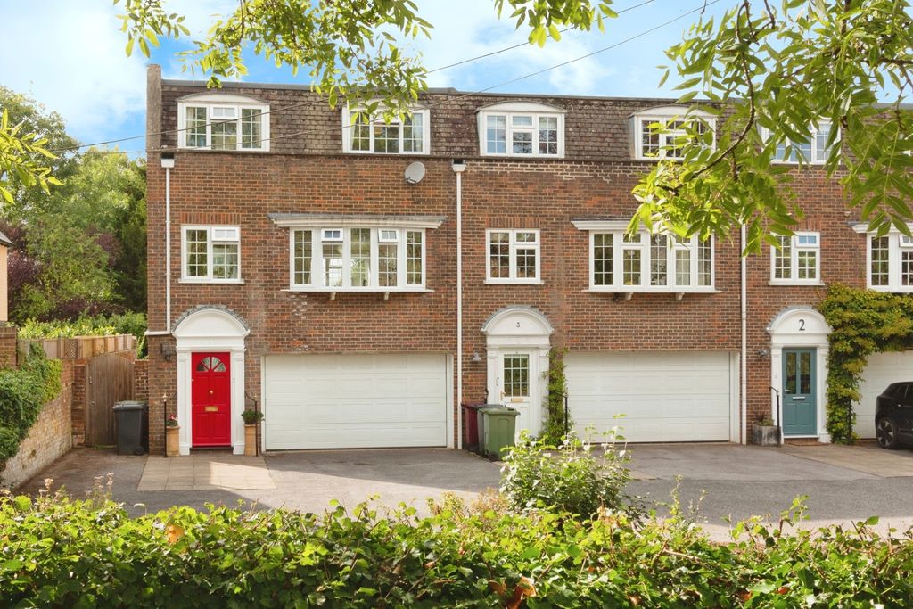 Property photo 1 of 23 Photo