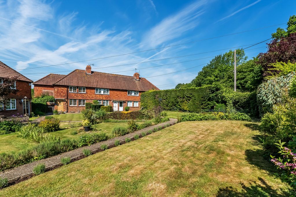 Property photo 3 of 18 2