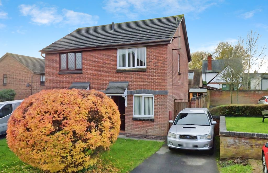 Property photo 1 of 1 Windsor Court, Burbage,