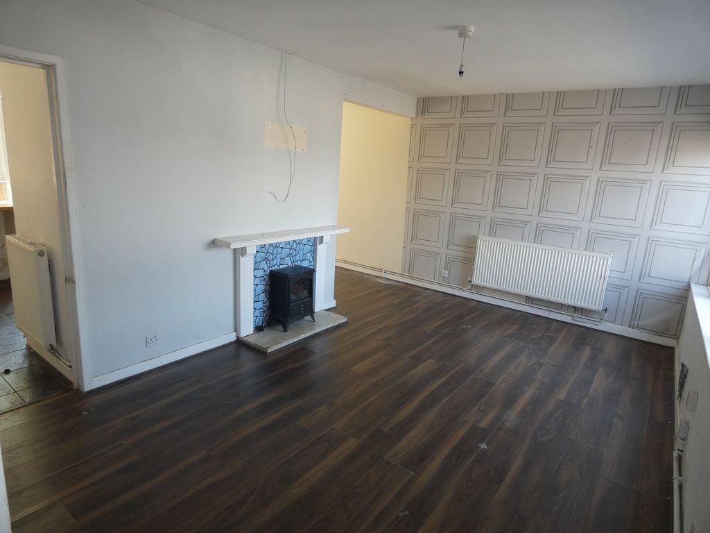 Property photo 3 of 8 Not Specified
