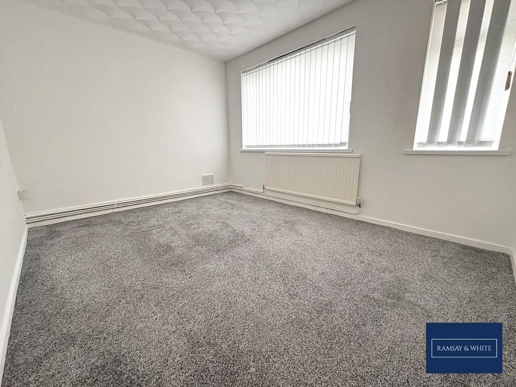 Property photo 3 of 7 Photo 3