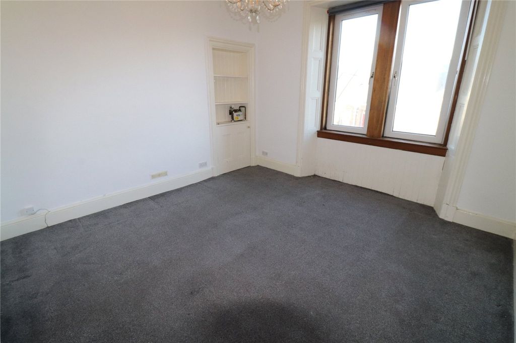 Property photo 3 of 16 Bedroom 1