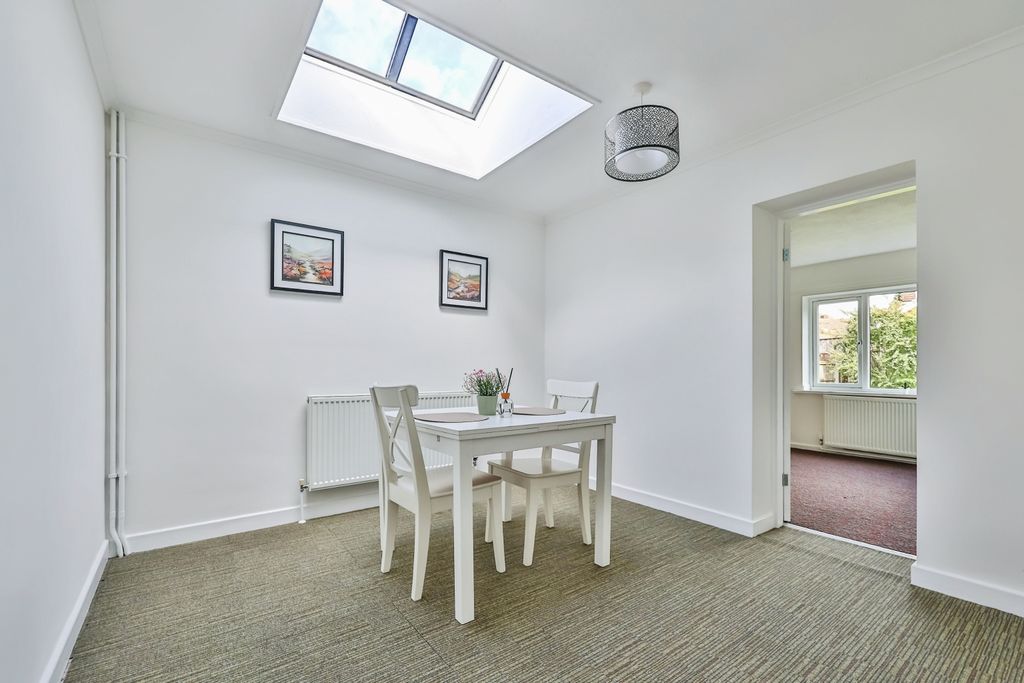 Property photo 3 of 15 Dining Room