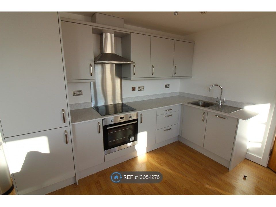 Property photo 2 of 11