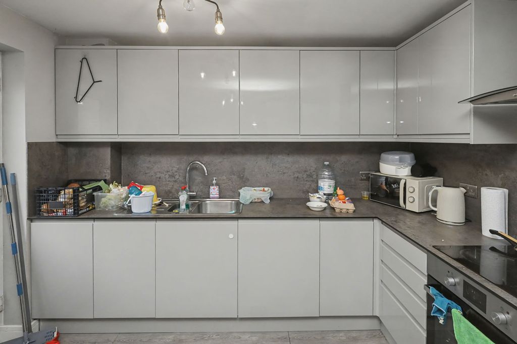 Property photo 3 of 10 Markwelljdjd8474745595920251209044426_Img_7146_Zsr8M.Jpg