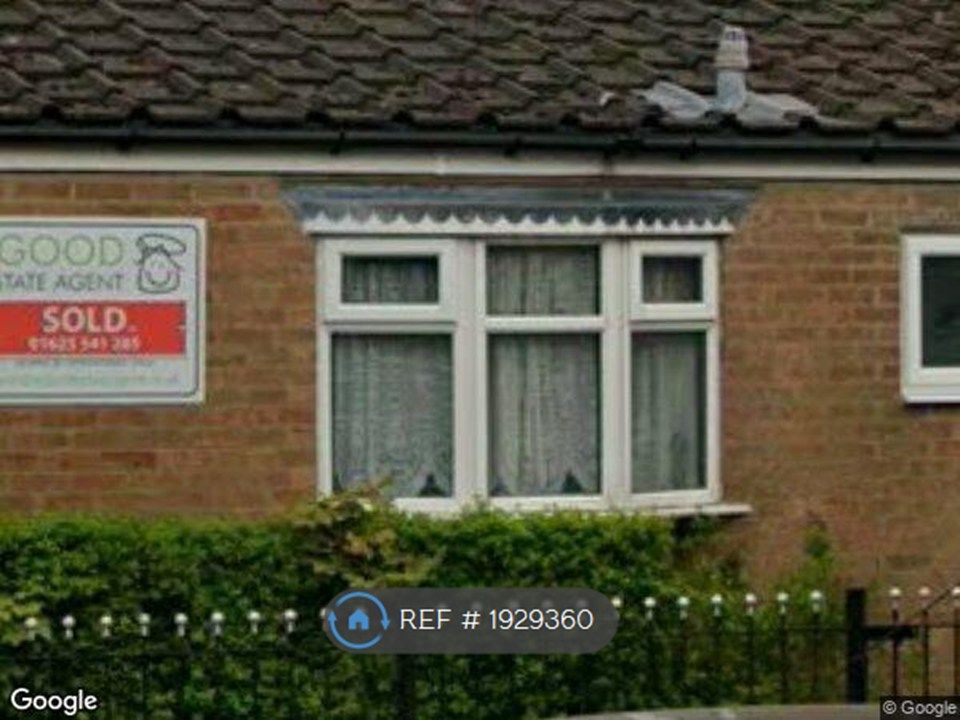 Property photo 2 of 17 Property Front