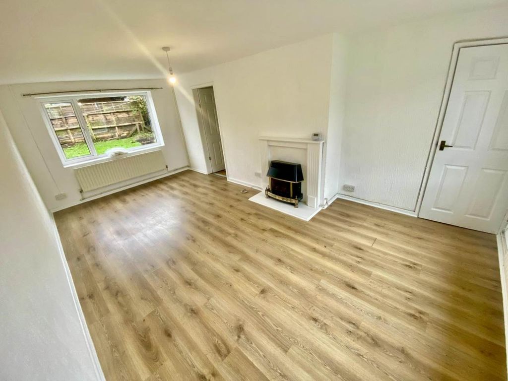 Property photo 1 of 15 Ac384Ab4-Fac8-4544-94A4-54Fc8c3A23F4