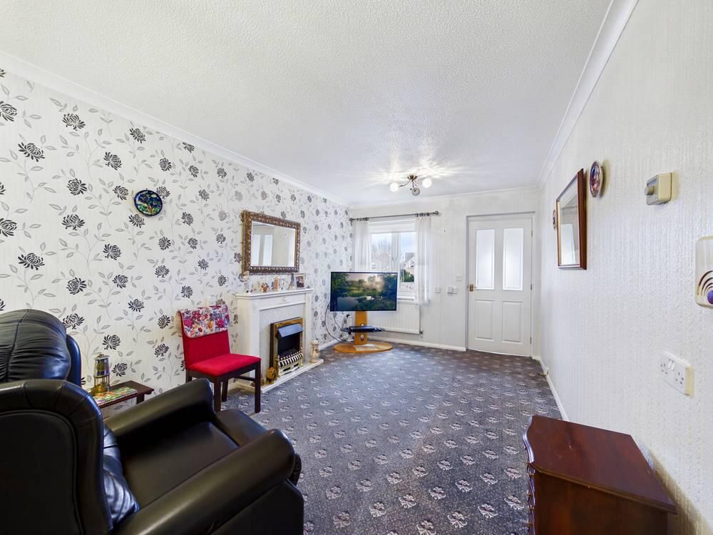 Property photo 3 of 12 Living Room