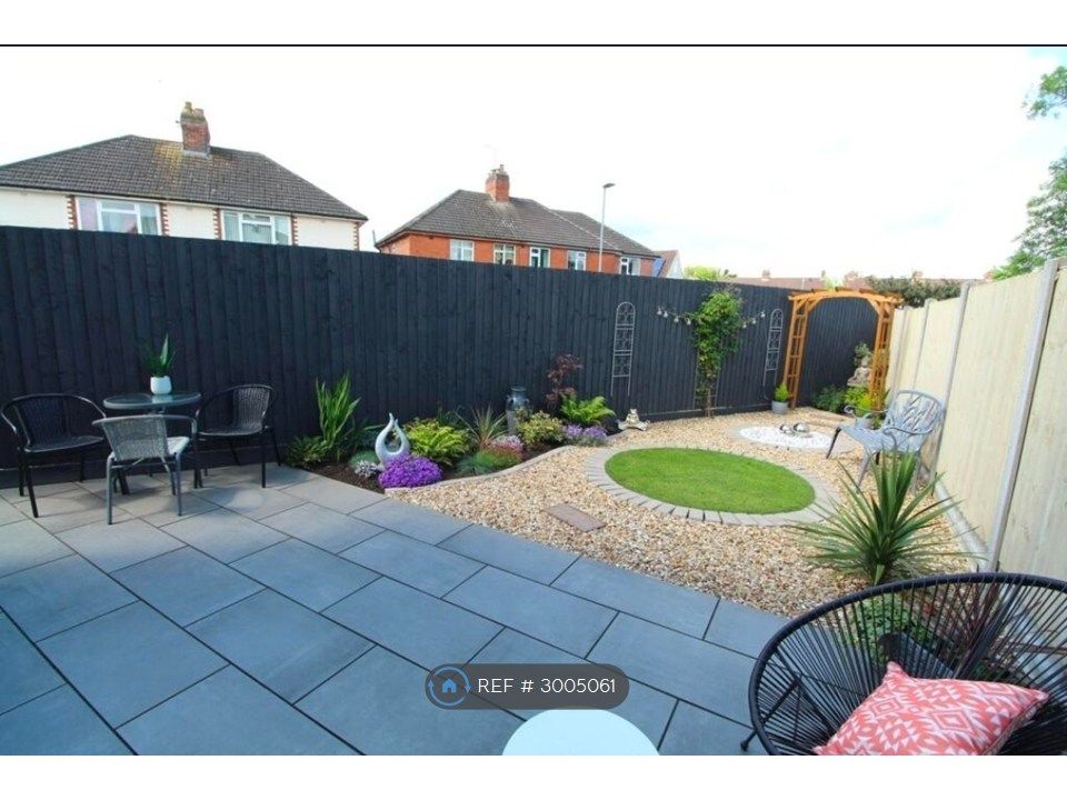 Property photo 1 of 25