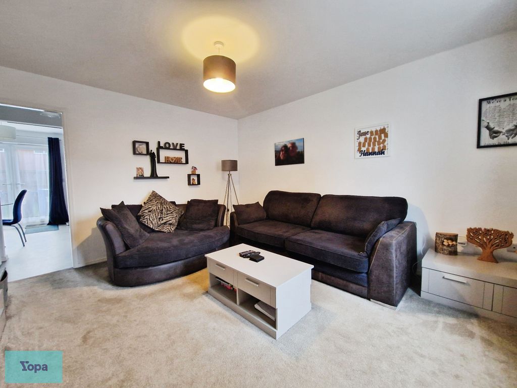 Property photo 3 of 23 34F17F36-1000082042