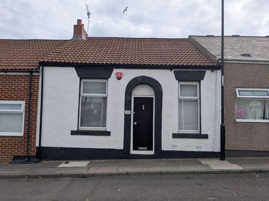 Property photo 1 of 11