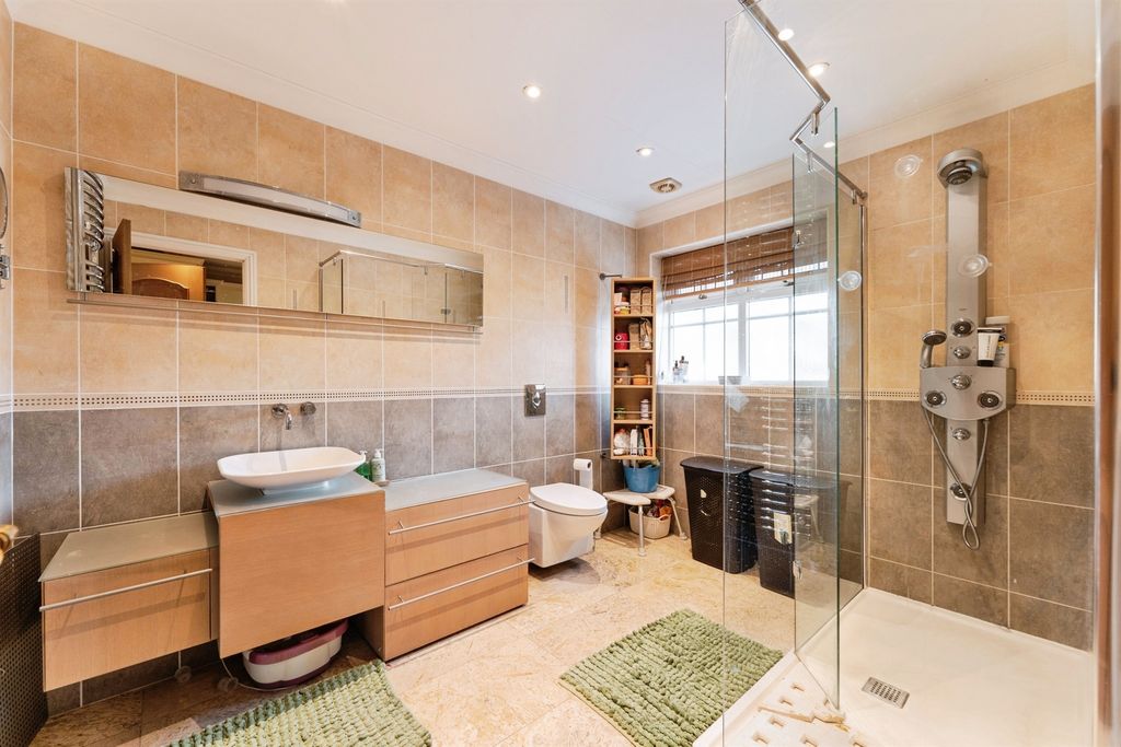 Additional image 17 of 5 bed detached house for saleCreek Road, March PE15