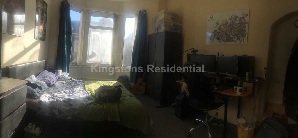 Property photo 2 of 5