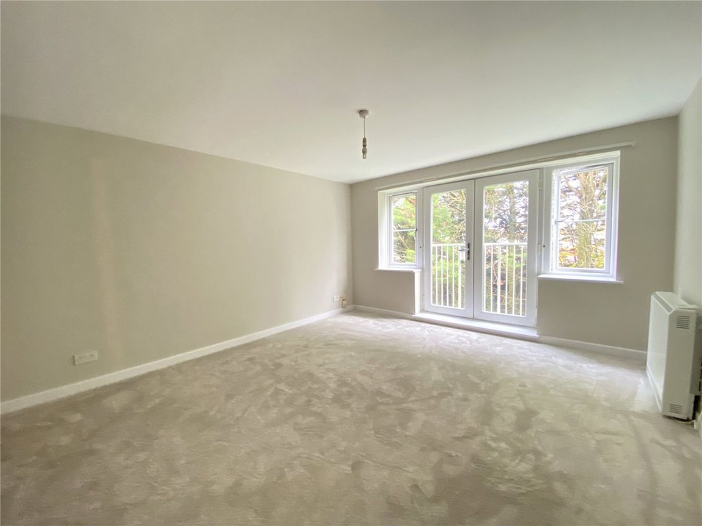 Property photo 2 of 7 Picture No. 03