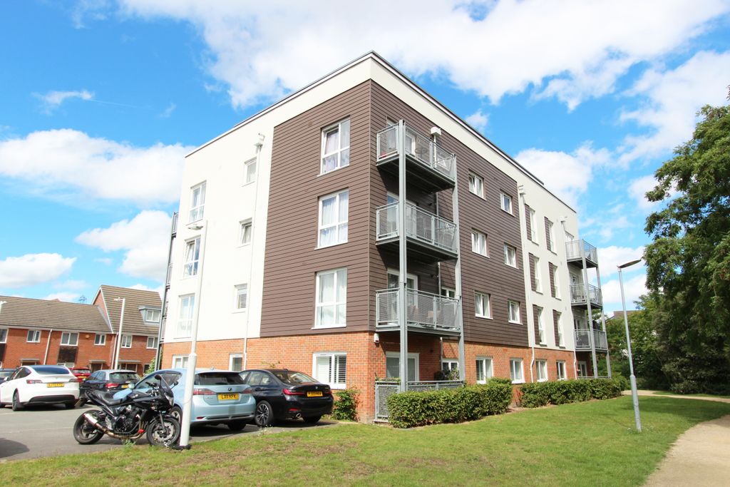 Property photo 1 of 16 Img_5448A