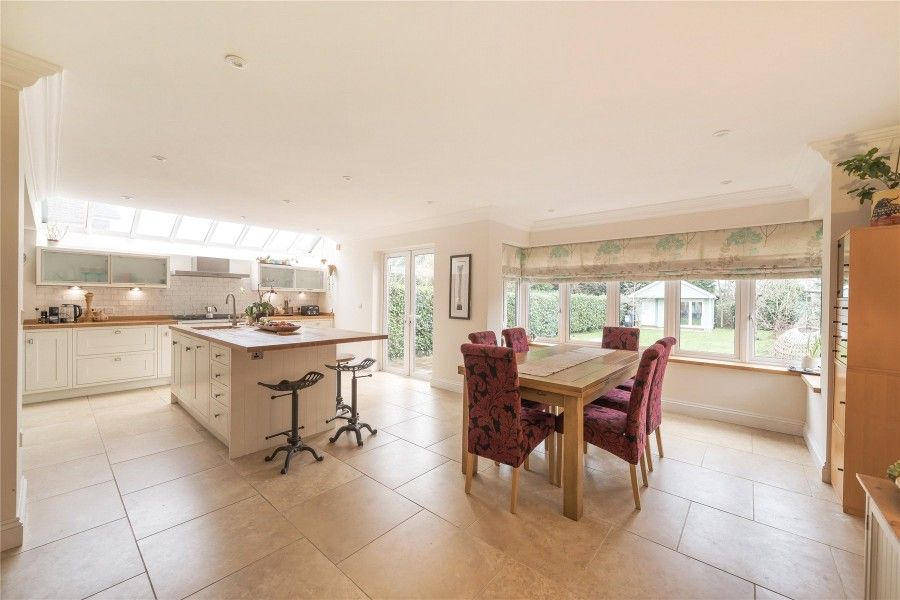 Property photo 3 of 14