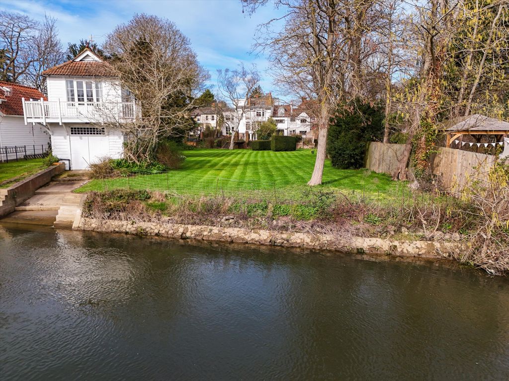 Property photo 1 of 29 Image