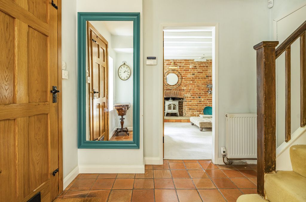 Property photo 3 of 35 Hallway