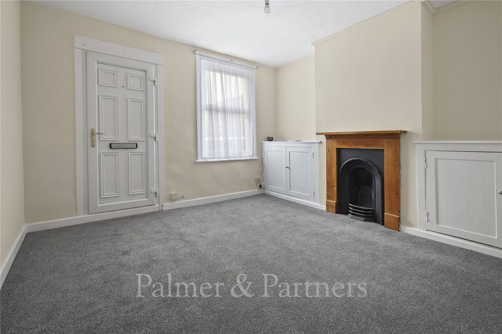 Property photo 3 of 9 Picture No. 05