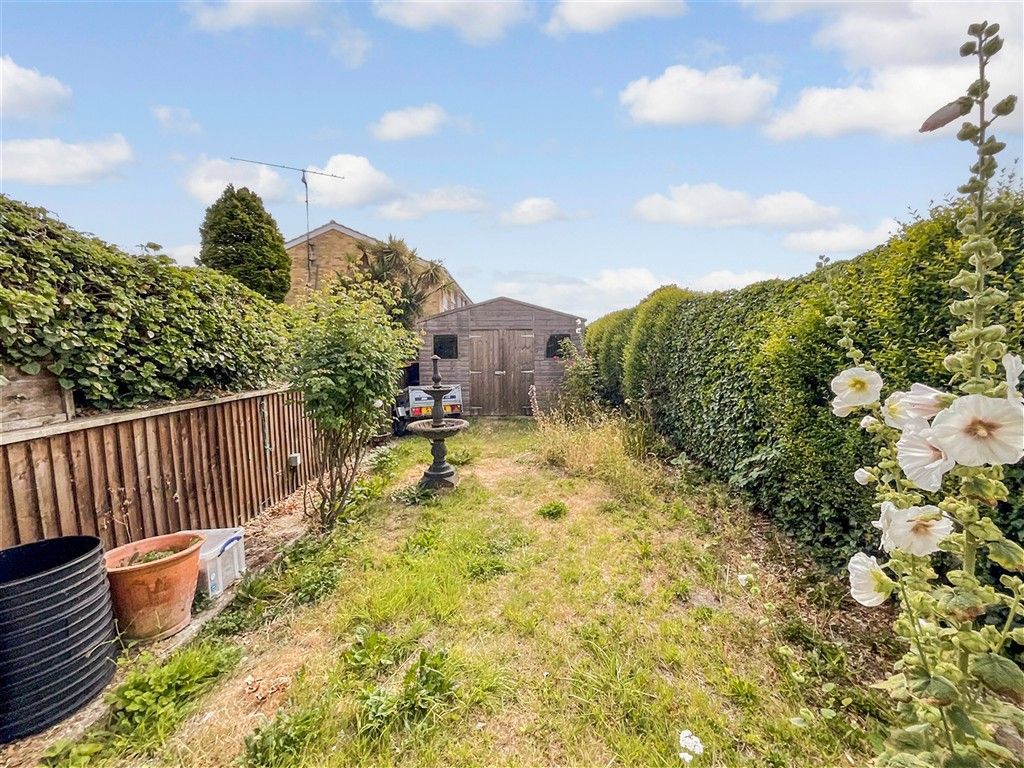 Property photo 1 of 8 Rear Garden