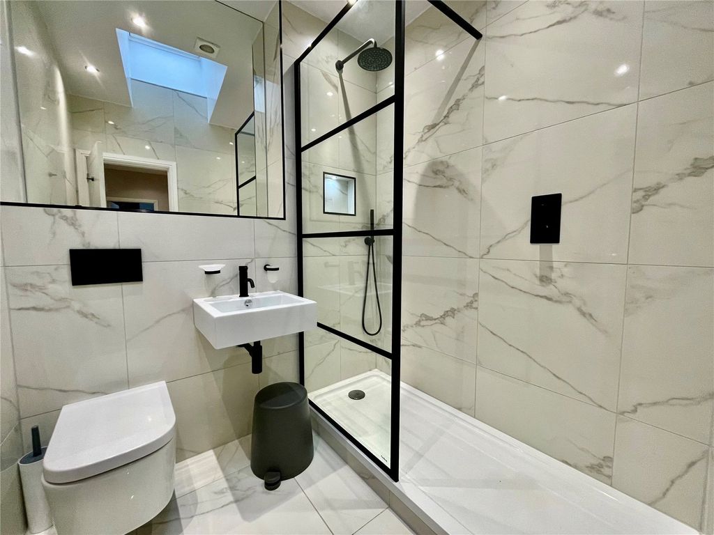 Additional image 13 of 2 bed flat for saleCity Bridge Apartments, Glovers Court, Preston, Lancashire PR1