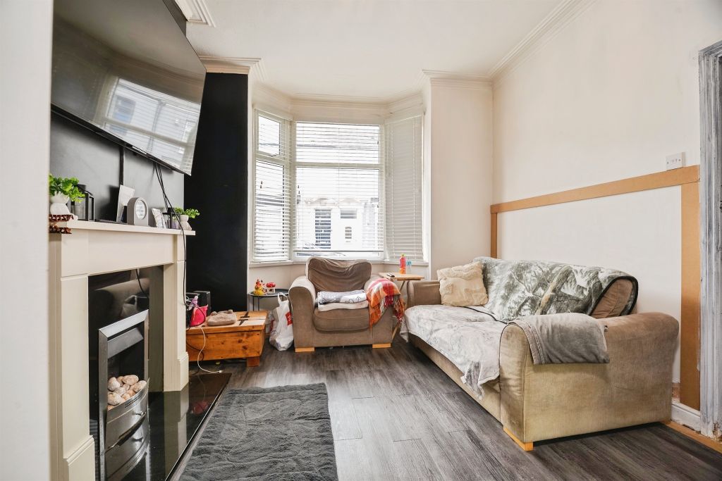 Property photo 3 of 16