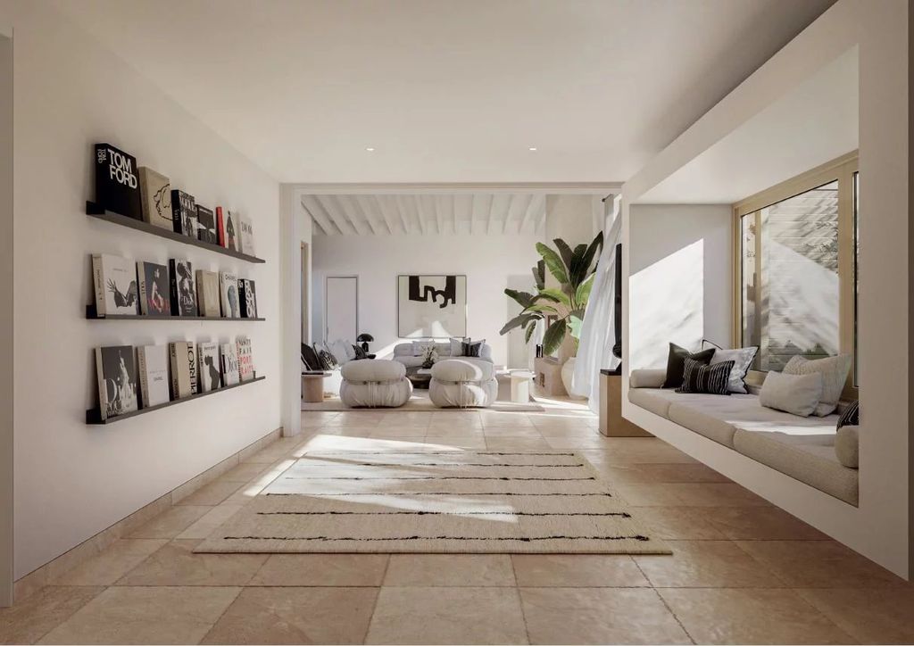 Property photo 3 of 36