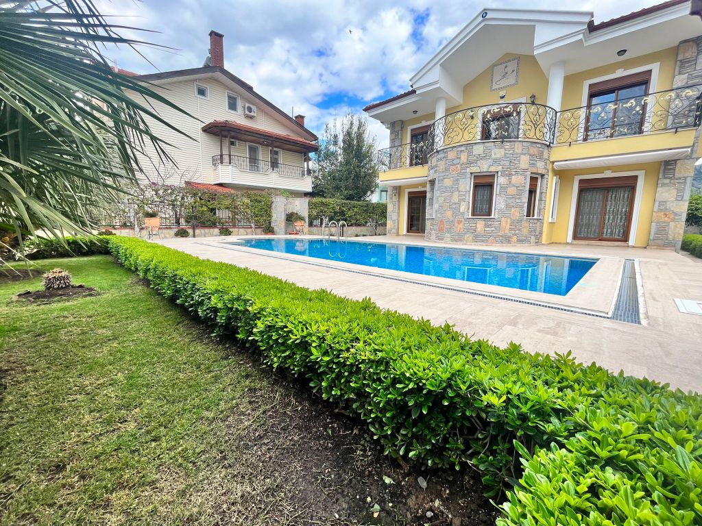 Property photo 2 of 24 Attractive  Dalyan Villa For Sale With Pool-Side View