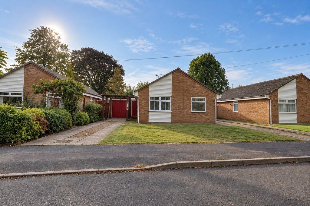 Property photo 1 of 9