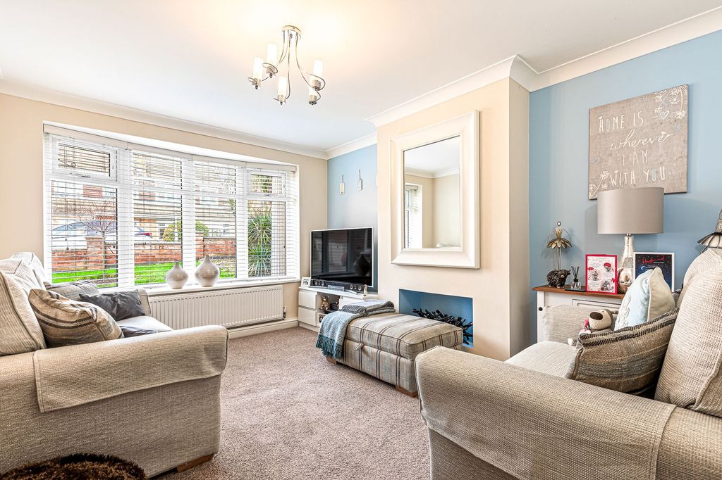 Property photo 3 of 22