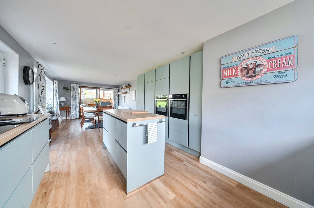 Property photo 3 of 22 1429437-16-69B432...