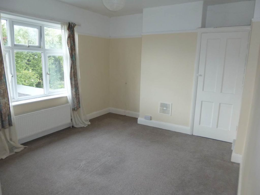 Property photo 3 of 7 P1020886