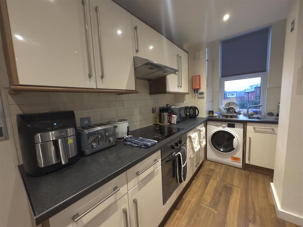 Property photo 3 of 12 Img_3240.Jpg