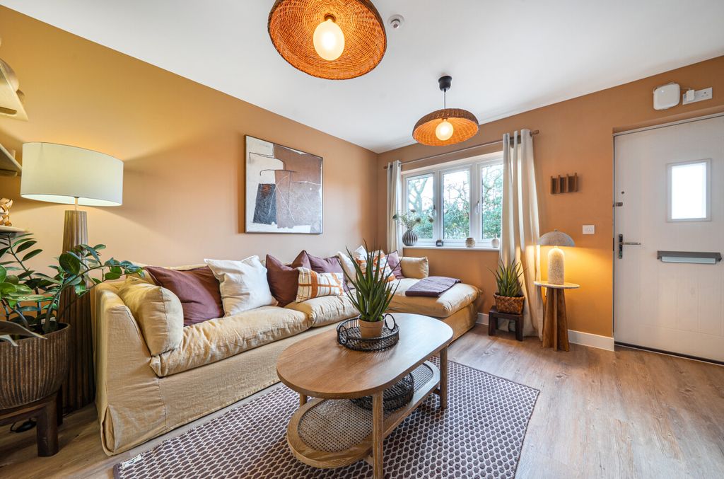 Property photo 3 of 15