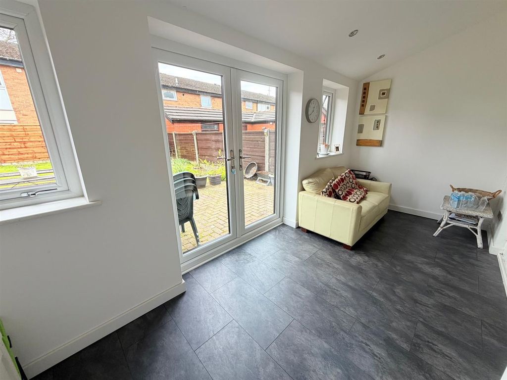 Property photo 2 of 17 (1).Jpeg