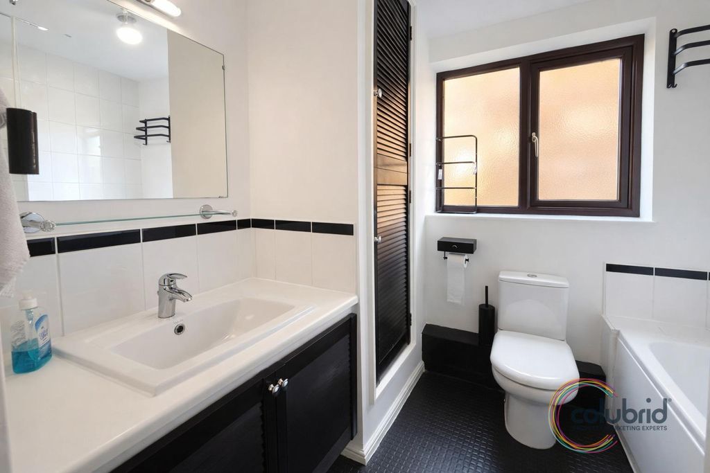 Property photo 3 of 11 Whatsapp Image 2026-03-27 At 08.11.08.Jpeg