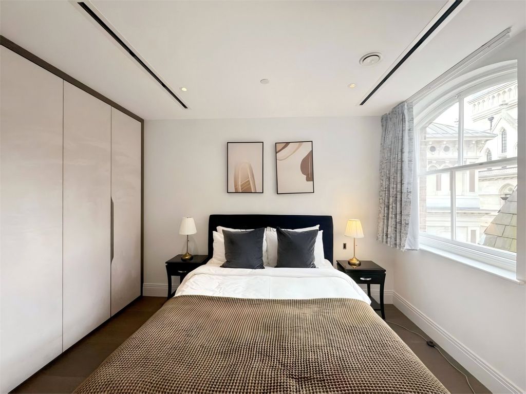 Property photo 3 of 10 Picture No. 03