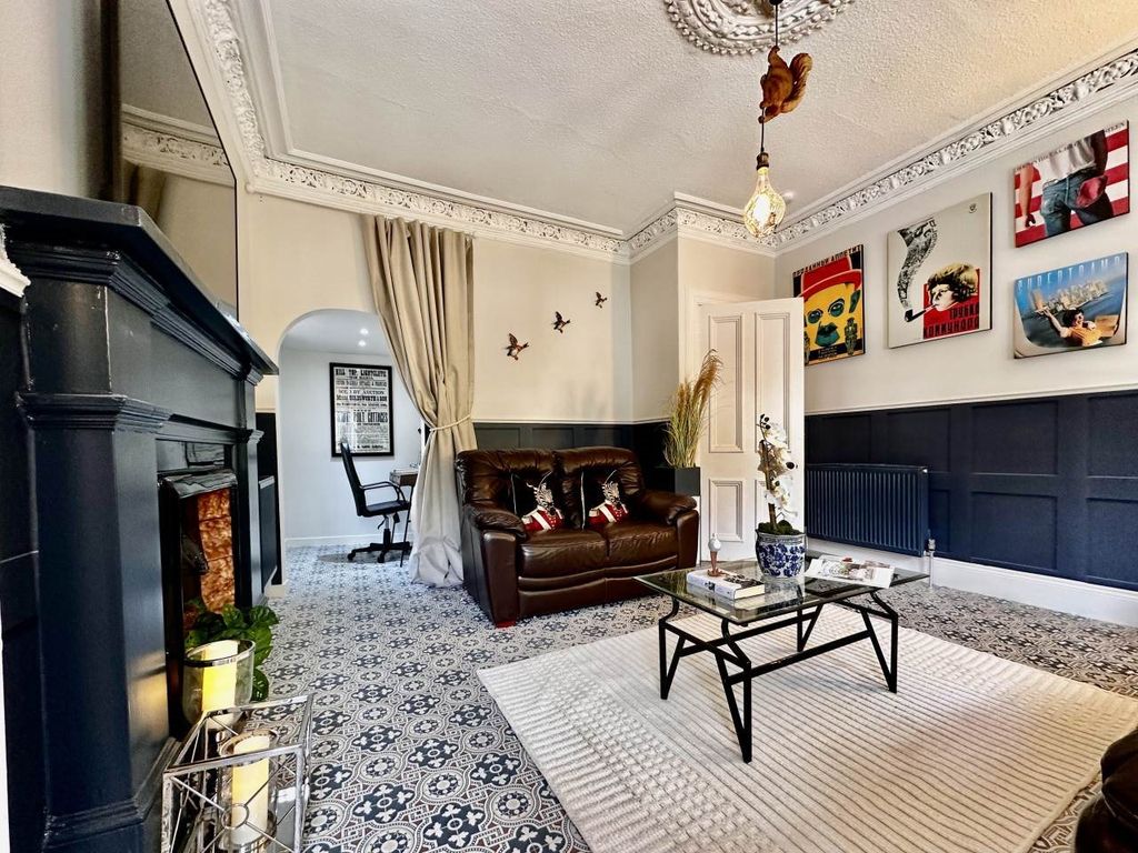 Property photo 2 of 12 Img_3027