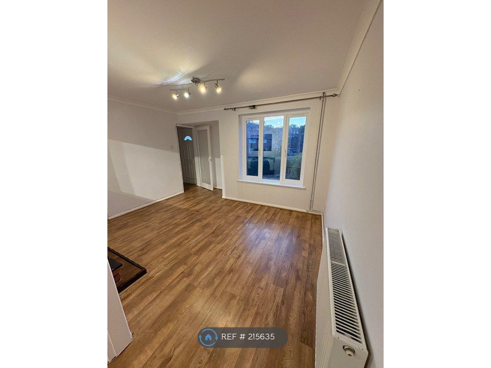 Property photo 2 of 29