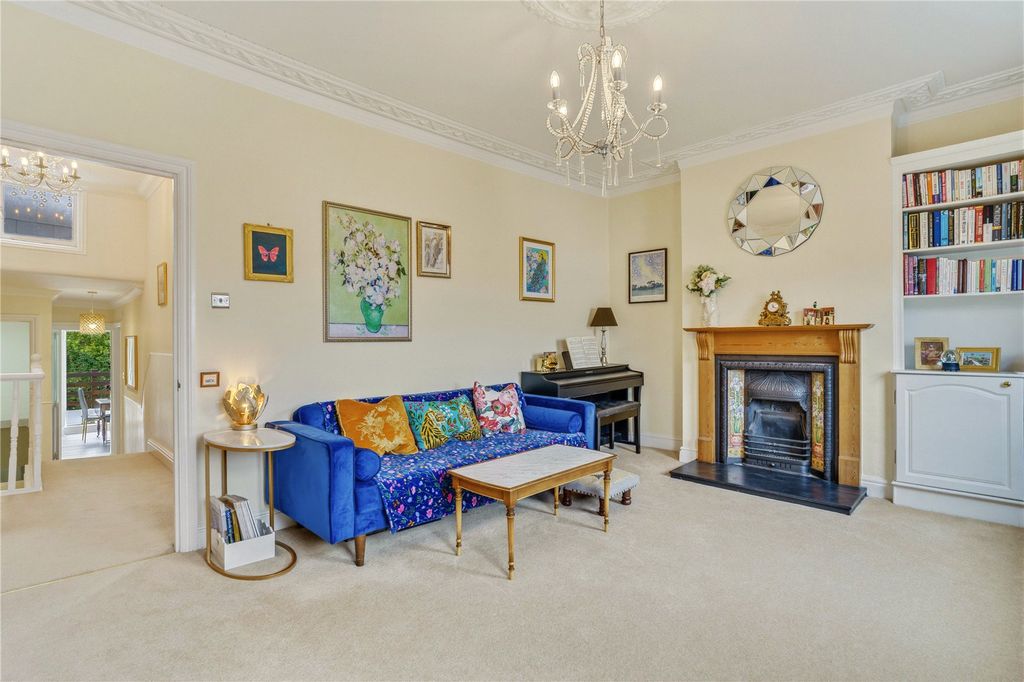 Property photo 3 of 10 Picture No. 06