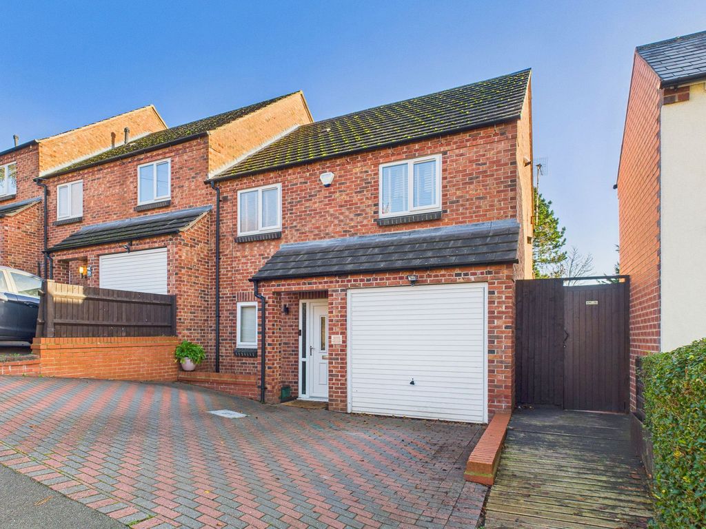 Property photo 1 of 24 Front