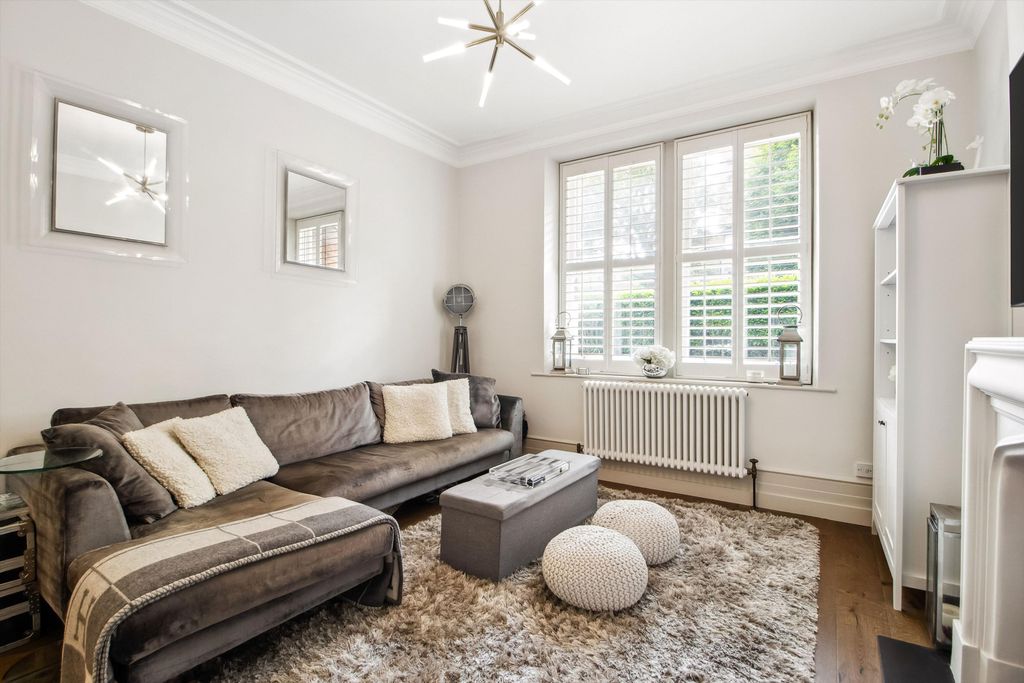 Property photo 2 of 15 Image